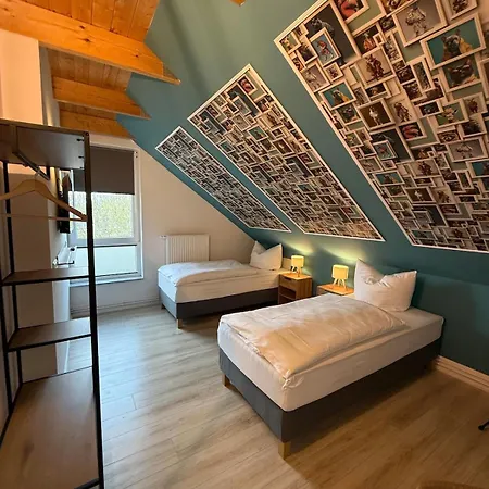 Rubys Warnemuende- 4 Bedrooms, Flexible Beds & Parking Daire *