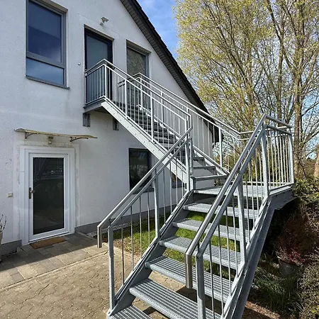 Rubys Warnemuende- 4 Bedrooms, Flexible Beds & Parking Rostock